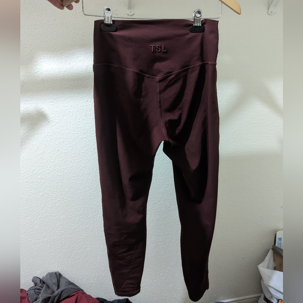 TSL Leggings - Picture 2 of 3